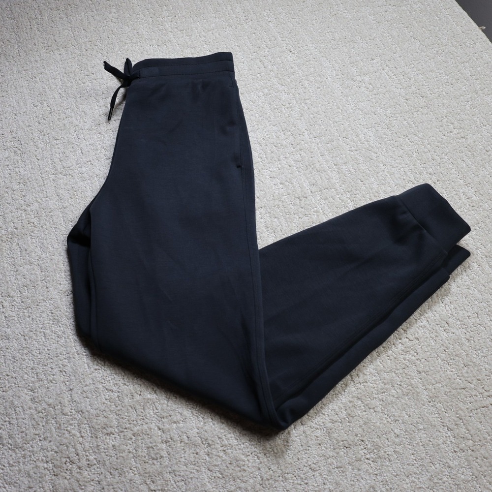 All in Motion Airy Sleek High Rise Joggers Black XS B3-032